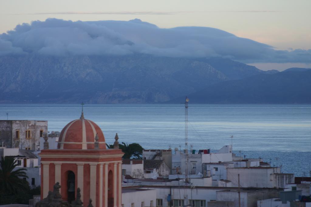 Hostal El Asturiano タリファ 部屋 写真